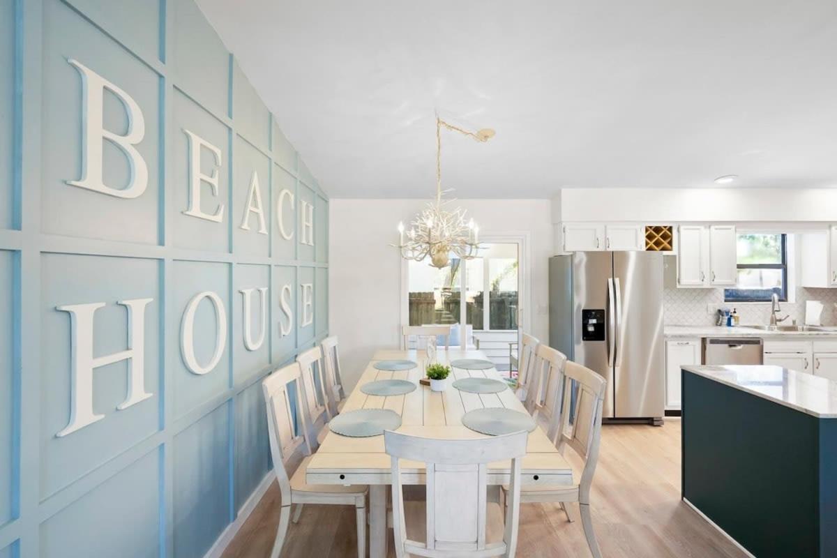The St Augusdream Renovated Beach House Sleeps 8 Walk To Beach St. Augustine Exteriör bild